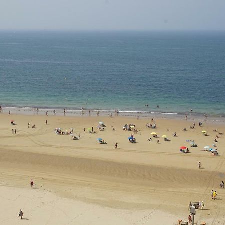 Apartamento La Mar De Cerca. Terraza Vistas Mar. 1ª Linea Playa Cádiz Exteriör bild
